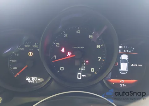 2018 Porsche Macan из США, поврежденный, VIN WP1AA2A5XJLB14870